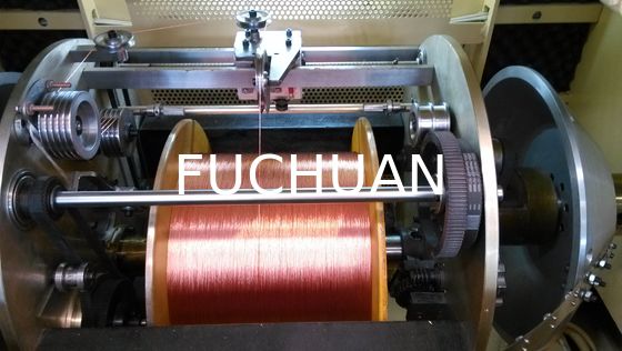Máquina de torção de arame de cobre de cabeça dupla 1,2 kgf Equipamento de largura ajustável