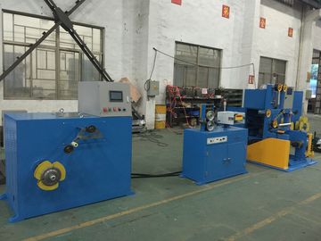 Torção do dobro dos azul-céu que ajunta a maquinaria automática do rebobinamento do fio da máquina