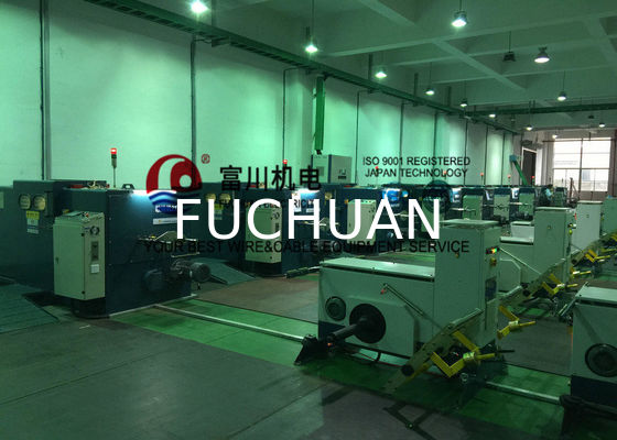 Fio de cobre verde-maçã que ajunta o equipamento automático do tela táctil do twister da máquina