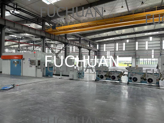 Processos de fabricação simplificados Máquina de envolvimento de fio de cobre de 7,5 kW 3300*1450*1650m