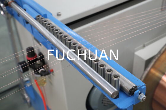 Máquina robusta de agrupamento de torção dupla com fácil integração e manutenção simplificada das operações de cabos